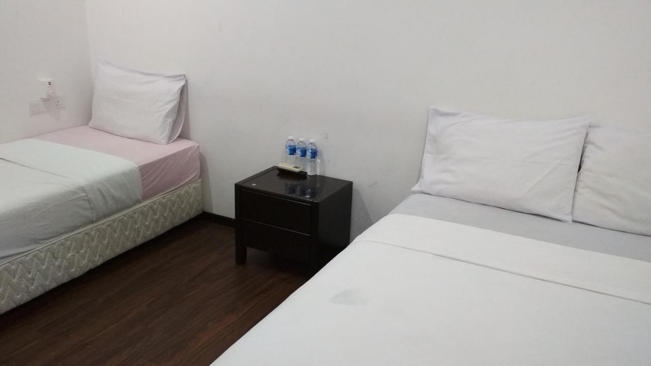 The Hb Hotel Shah Alam Extérieur photo