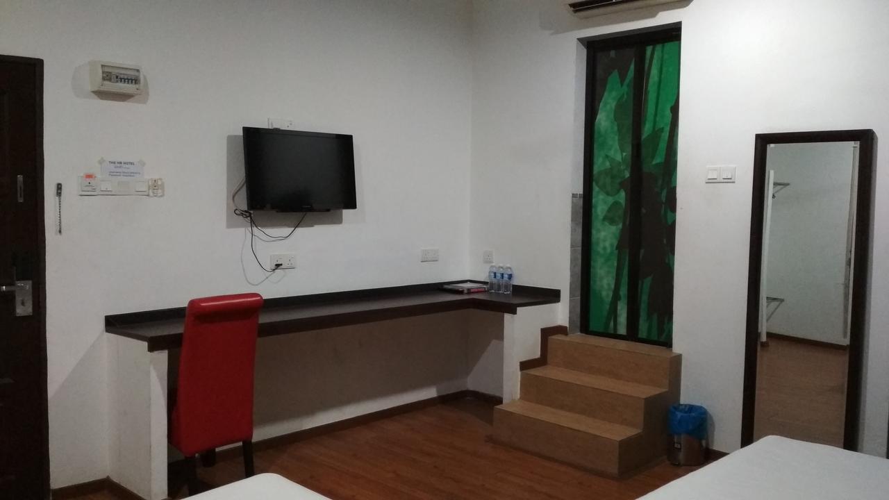 The Hb Hotel Shah Alam Extérieur photo